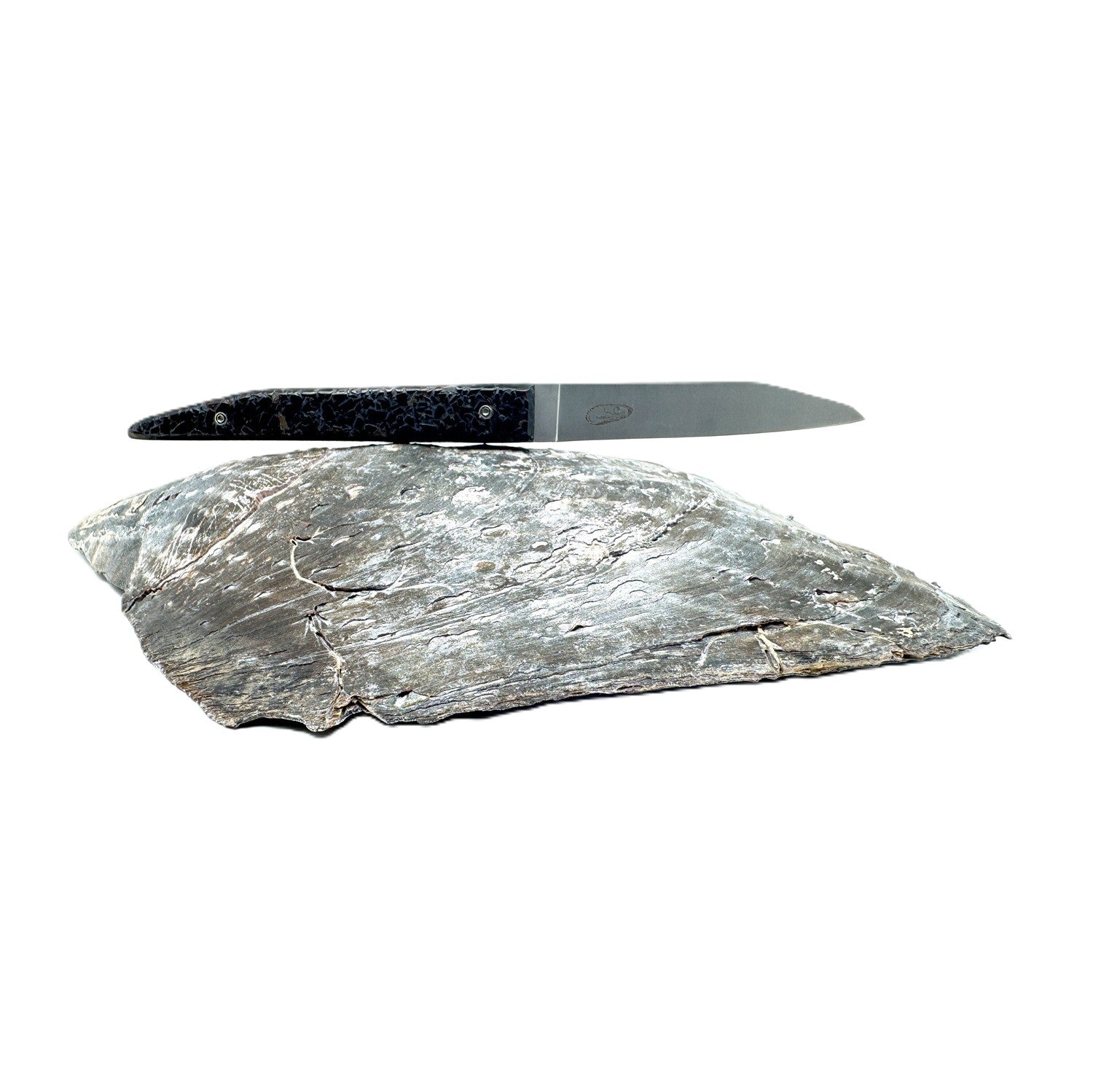 Messergriff aus recycelten Muschelschalen