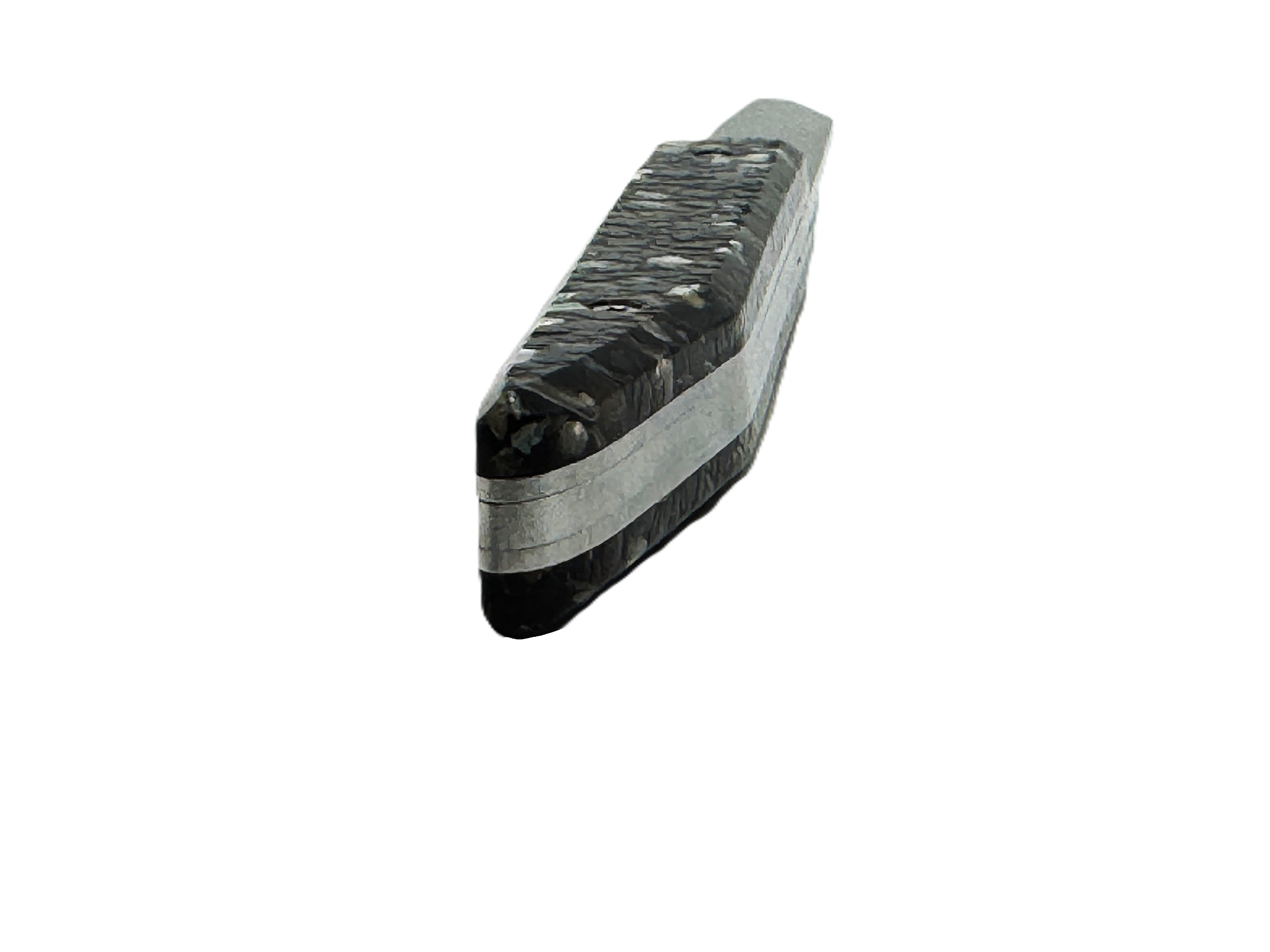 Messergriff aus recycelten Muschelschalen