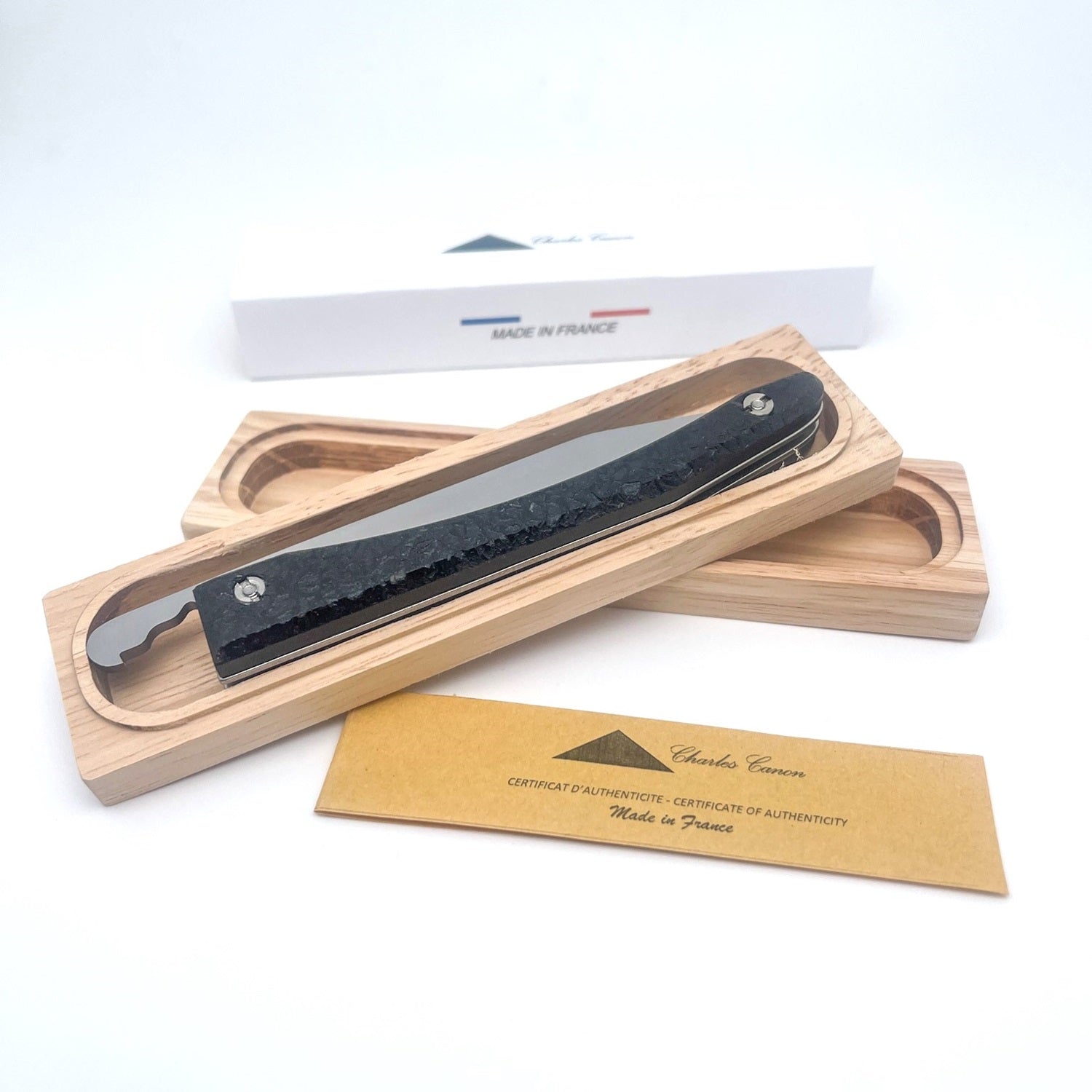 Piedmontese knife with Provence grass handle