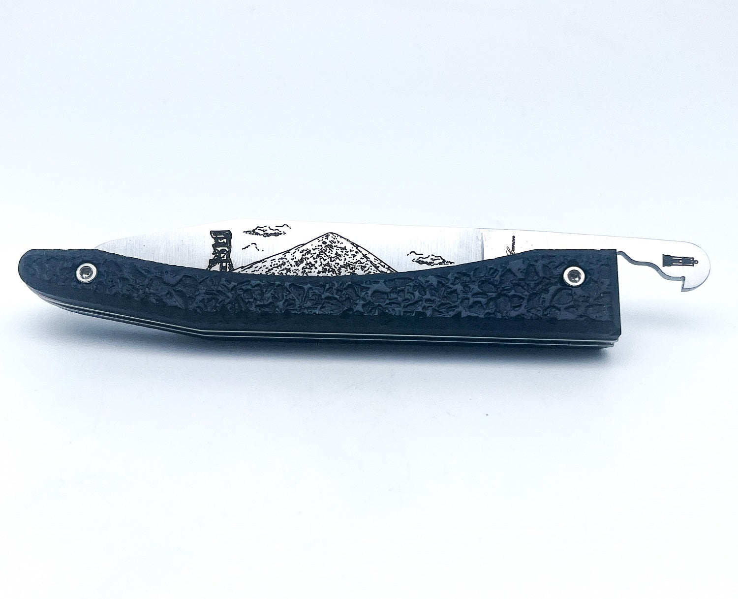 Piedmontese knife raw charcoal handle