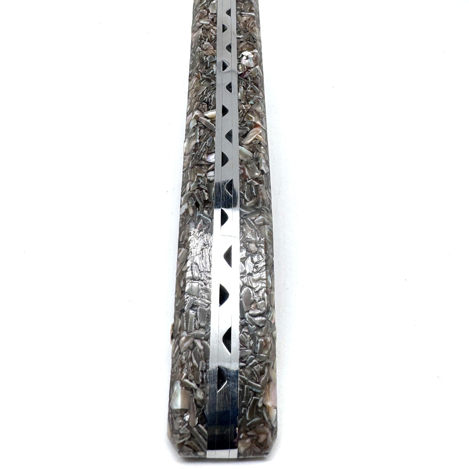 Couteau du chef manche en coquilles d'ormeaux