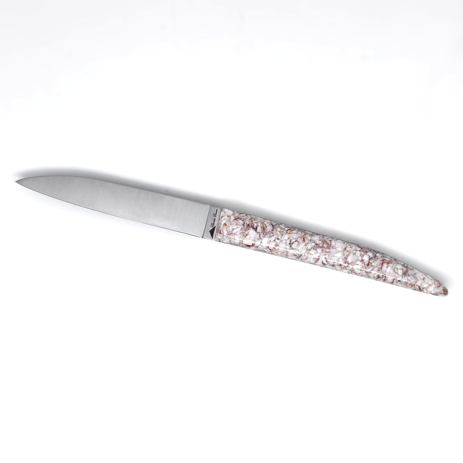 Butter knife with mussel shell handle