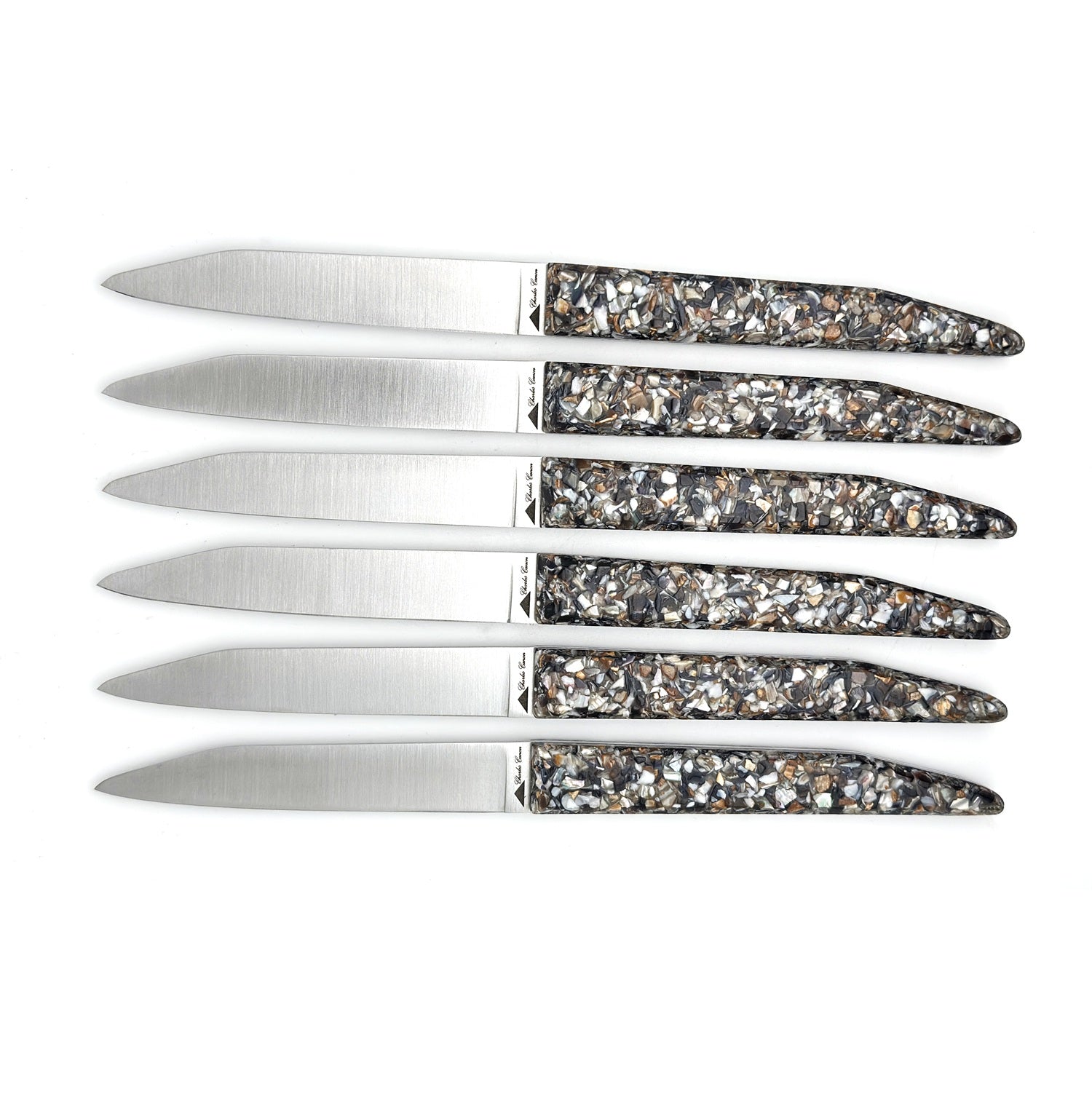 table knives with a handle made from recycled mussel shells