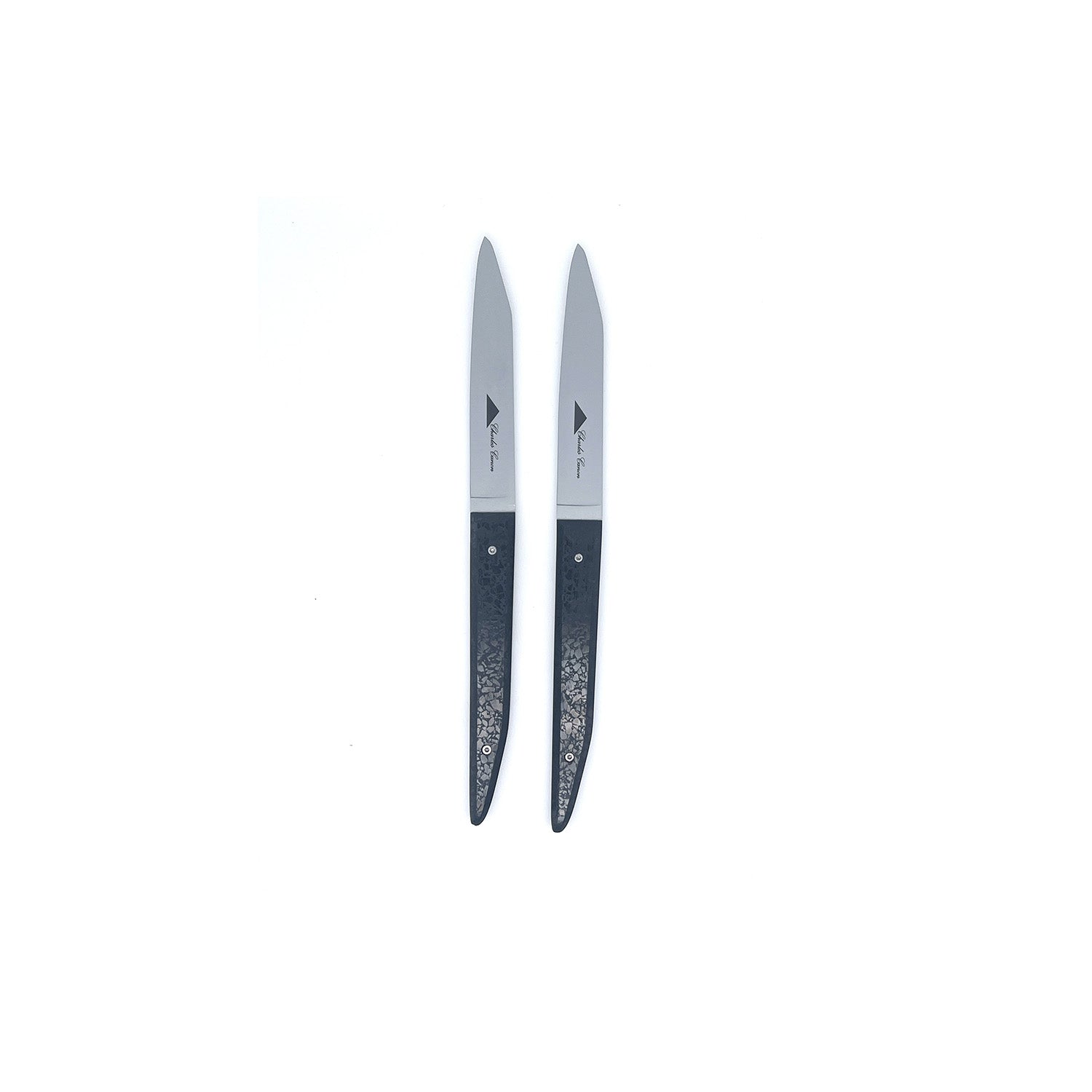 Duo box: 2 table knives with polished charcoal handles